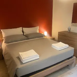 Anna - Comfort E Stile In Centro Storico Appartamento Imola